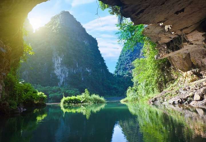 Cẩm nang du lịch những hang động kỳ vỹ bậc nhất tại Quảng Bình