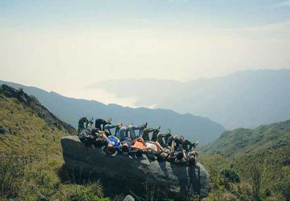 Tour leo núi chinh phục Nam Kang Ho Tao